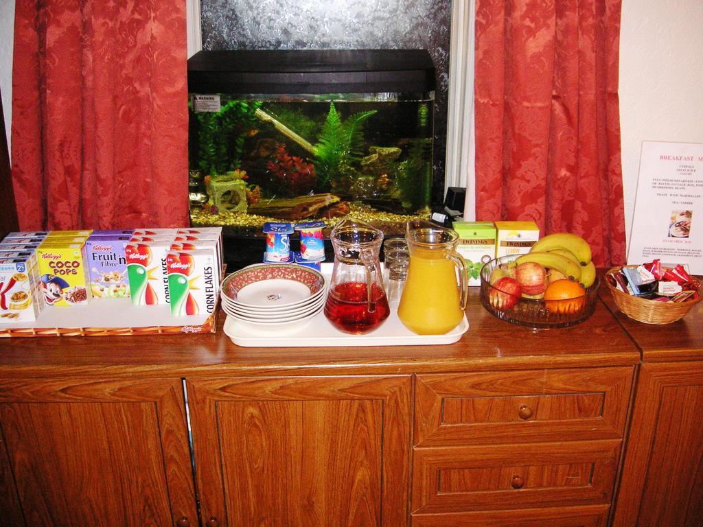 Ty Newydd Guest House Trefriw Екстериор снимка